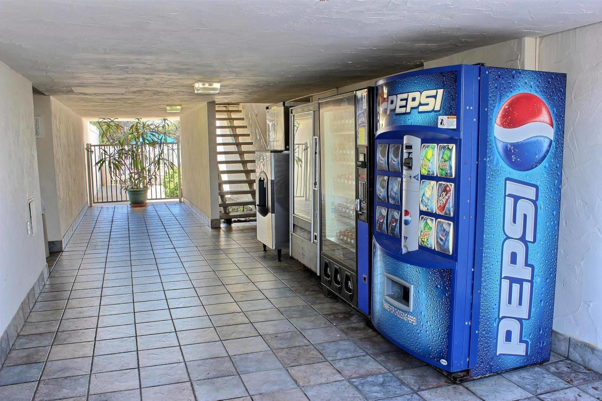 Motel 6 San Simeon, Ca - Hearst Castle Area Exterior photo
