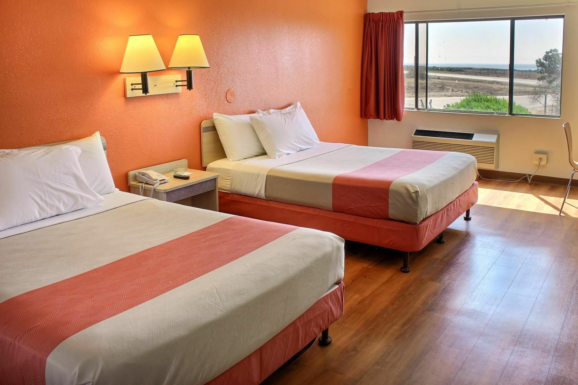 Motel 6 San Simeon, Ca - Hearst Castle Area Exterior photo
